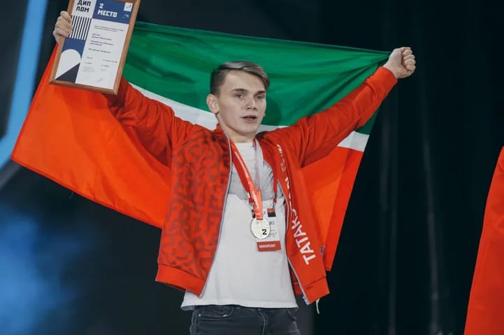 Даниил Щепкин көмеш медальгә лаек булды